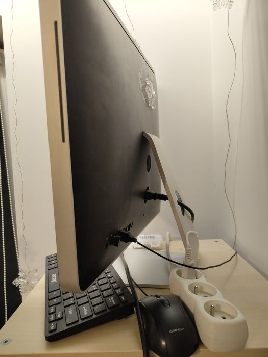 iMac 2009 Rok...