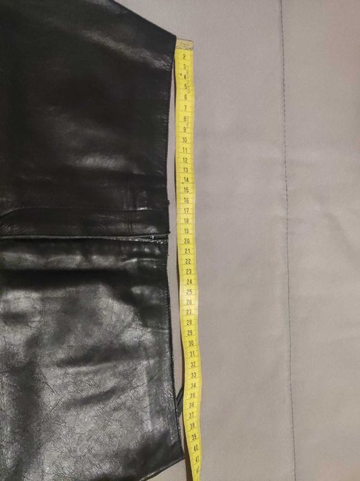 Saia de cabedal Massimo Dutti mulher nova