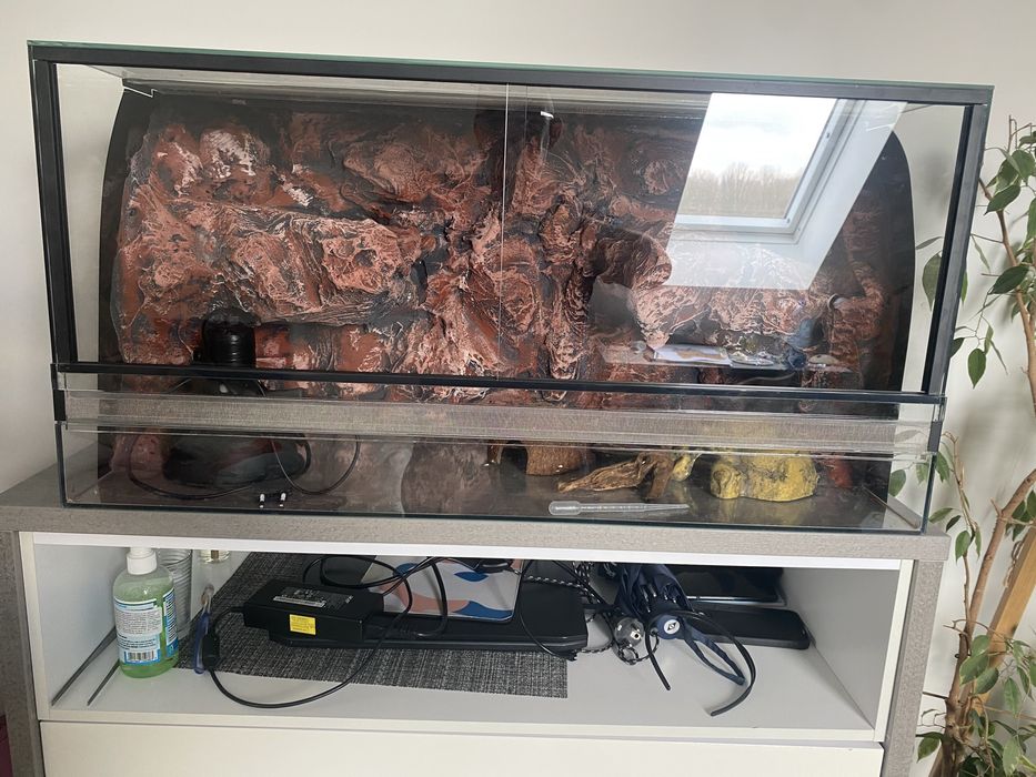 Terrarium jak nowe 80x40x40