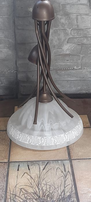 Lampa wisząca  piękna  klasyczna