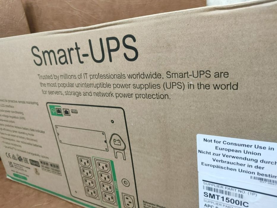 Источник бесперебойного питания PC Smart-UPS 1500VA/1000W (SMT1500IC)