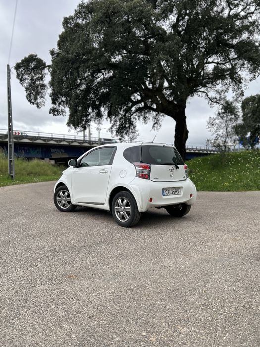 Toyota IQ 1.0 VVTI