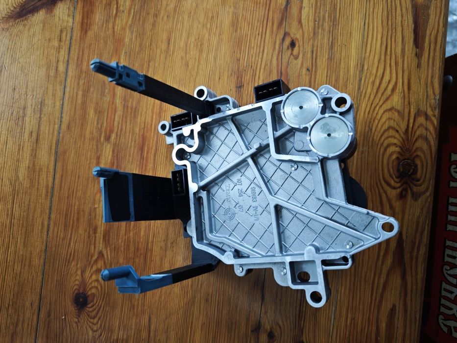 Блок АКПП Ауди     .