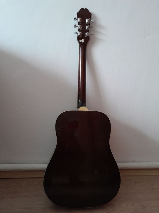 Гитара Epiphone DR100