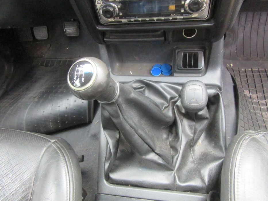 PRZEKŁADKA SKRZYNI AUTOMATYCZNEJ NA MANUALNA ZESTAW CZĘŚCI 3.2 V6 Opel Frontera B 2002 Wszystkie części