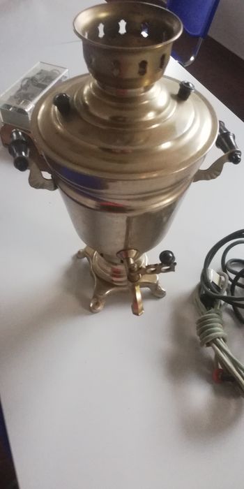 Samowar prl wraz z okablowaniem