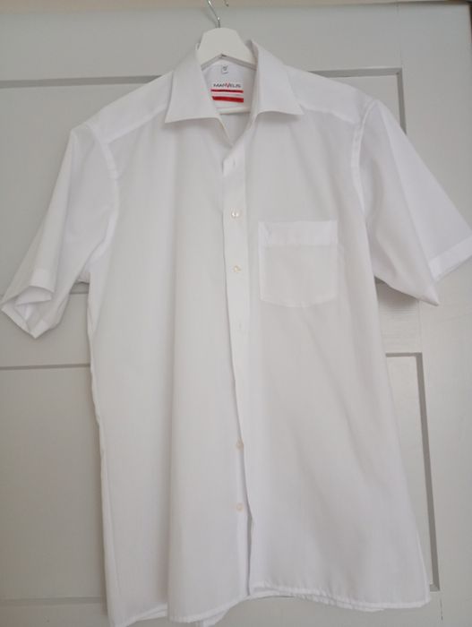 Wizytowa koszula męska marki Marvelis,