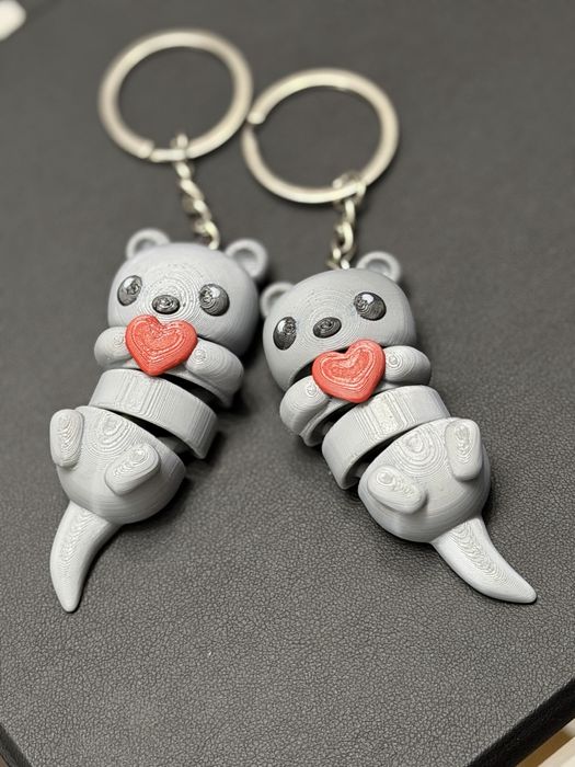 Брелки "Видри-обнімусі" з магнітами - парний комплект