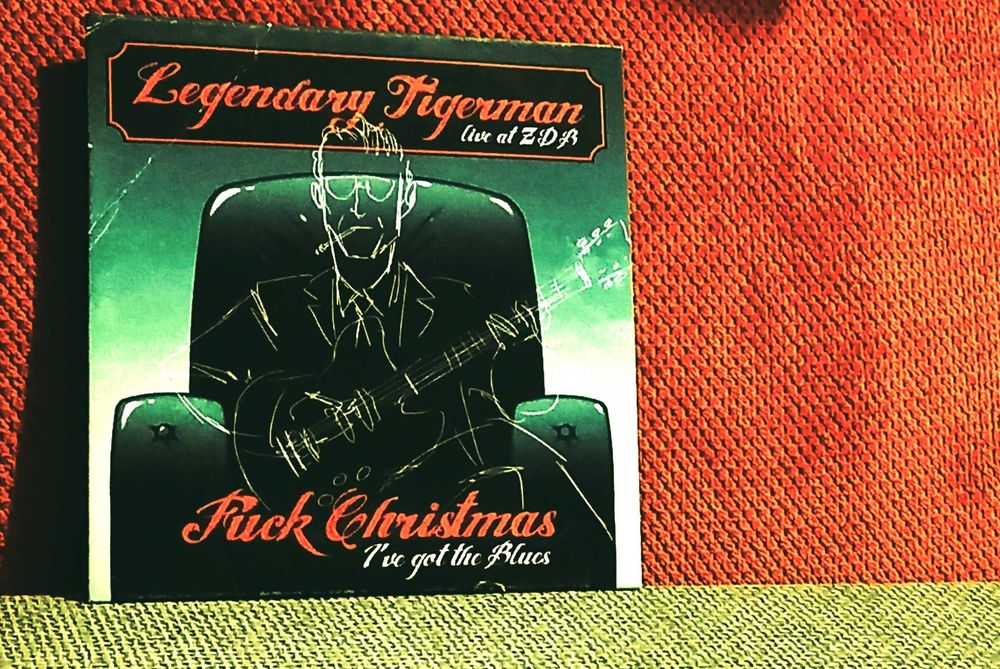 Legendary Tigerman - Fuck Christmas, I've Got The Blues - Live at ZDB