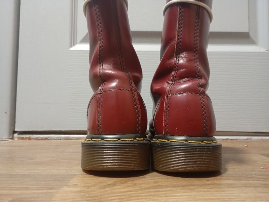 Dr. Martens 1490 cherry red  made in England