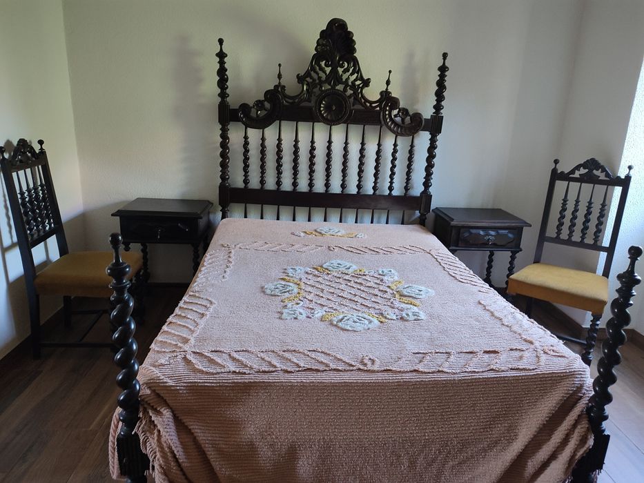 Mobília de quarto de casal séc.XVII