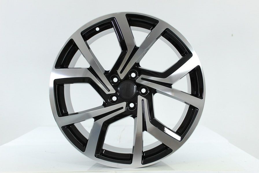 Nowe Felgi 104 PADEW PASUJACE VW Golf V VI VII 18