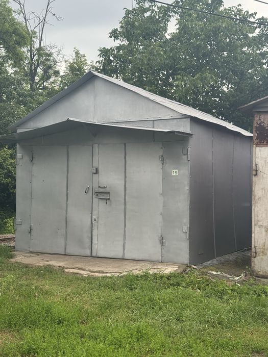 Здається гараж АК»Медик» центр міста