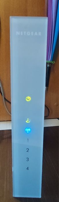 Router Netgear WNR834B v2.0