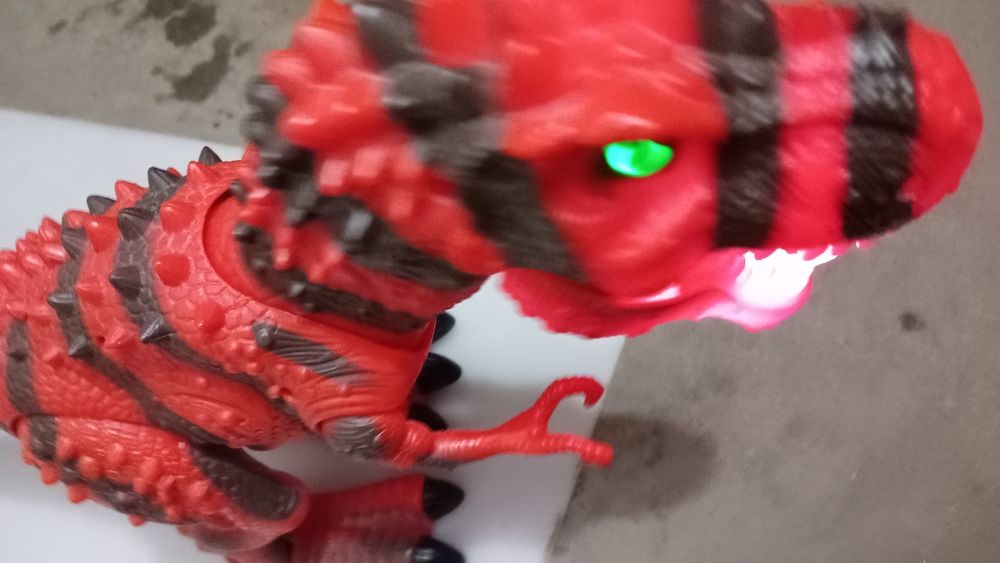 Dinozaur,robot,zabawka interaktywna