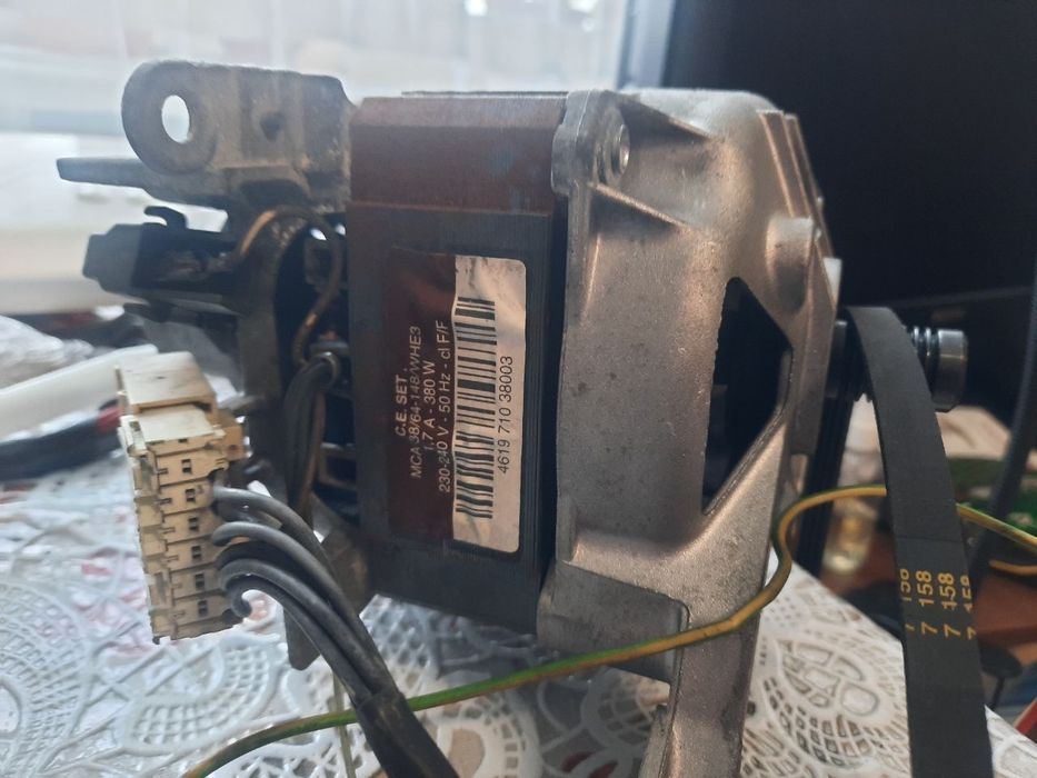 Мотор двигун до пральної машини Whirlpool AWO/D 43115,