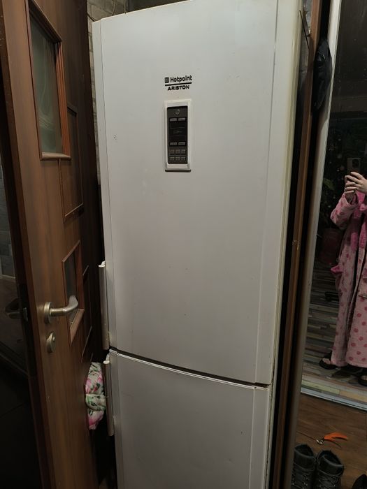 Продам холодильник б/у