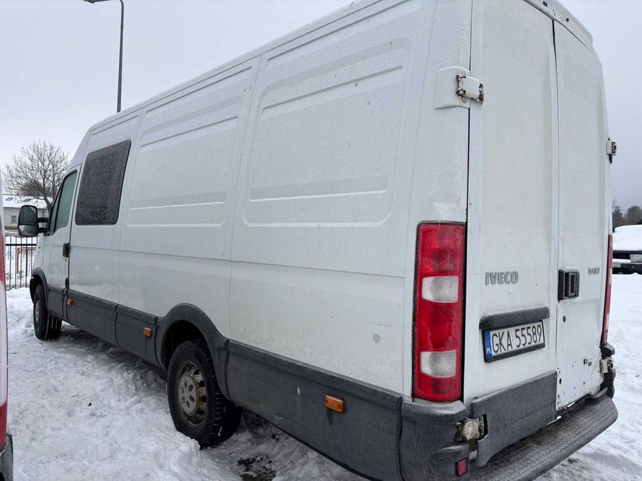 Bus Iveco 35s15 2013 r