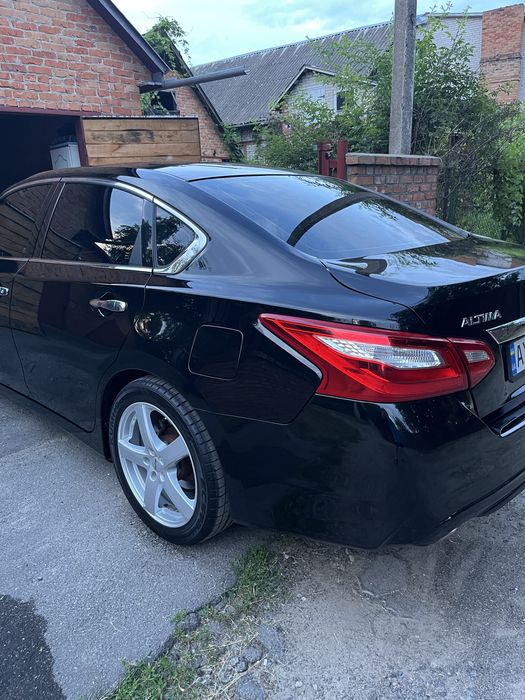 Продам Nassan Altima 2016 р.в.