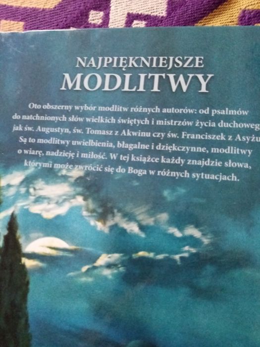 Najpiękniejsze modlitwy dla starszych i młodych. W różnych intencjach