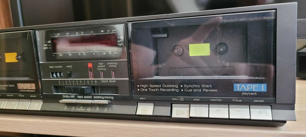 magnetofon kasetowy technics