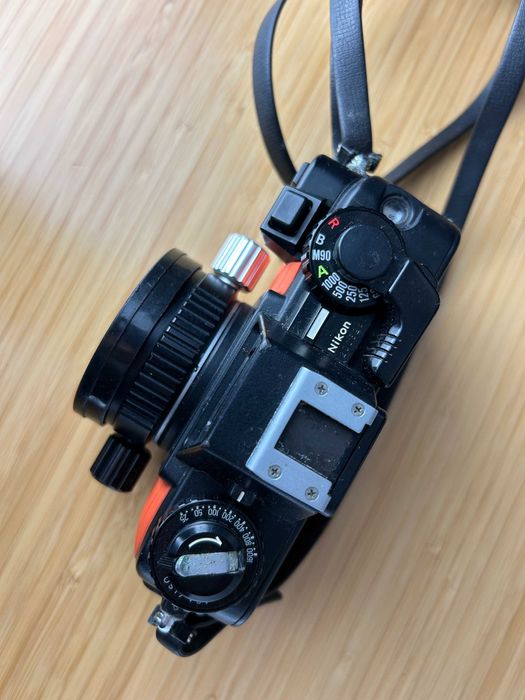 Câmara Subaquática Analógica Nikon Nikonos V – Não Funciona