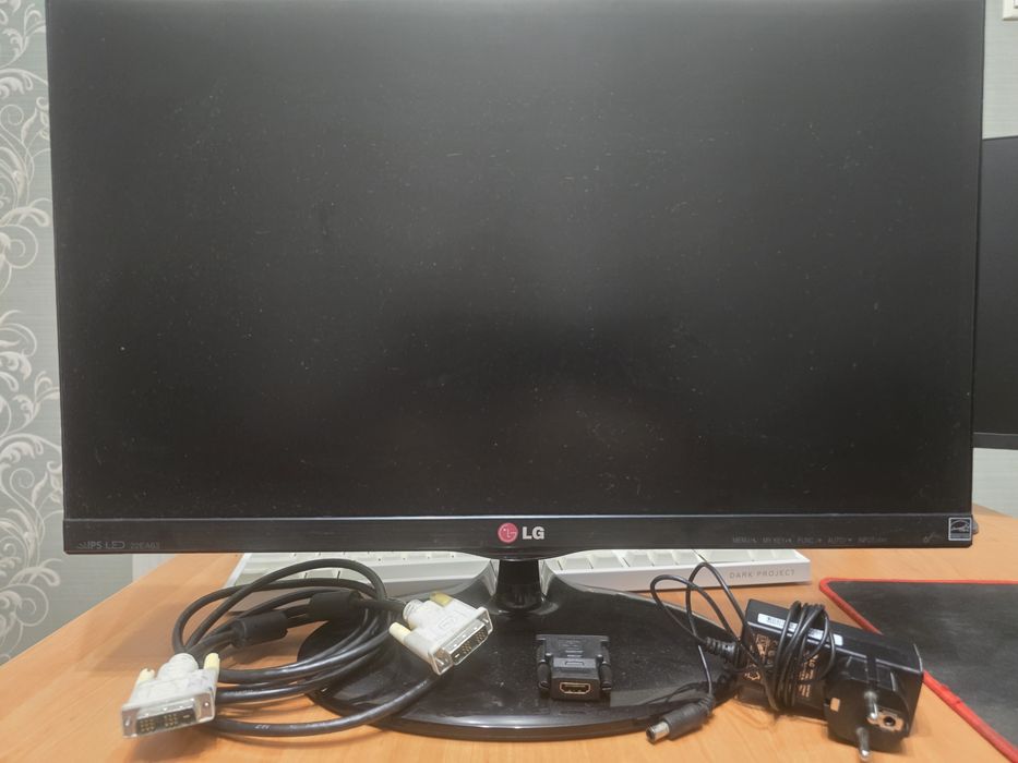 Продам монітор LG 22EA63
