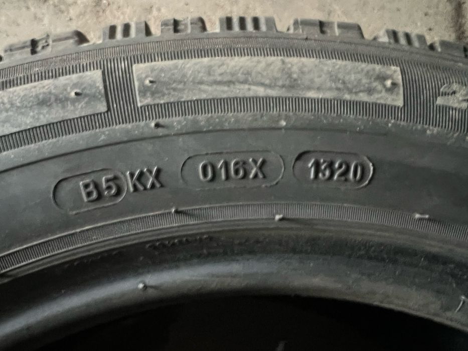 Продам шини 215/60 R17С