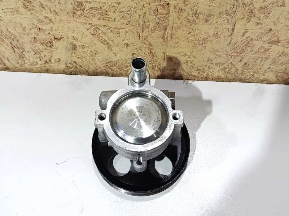 Насос гидроусилителя Гур Renault Laguna 2 Nissan Primera P12 1.9  dci