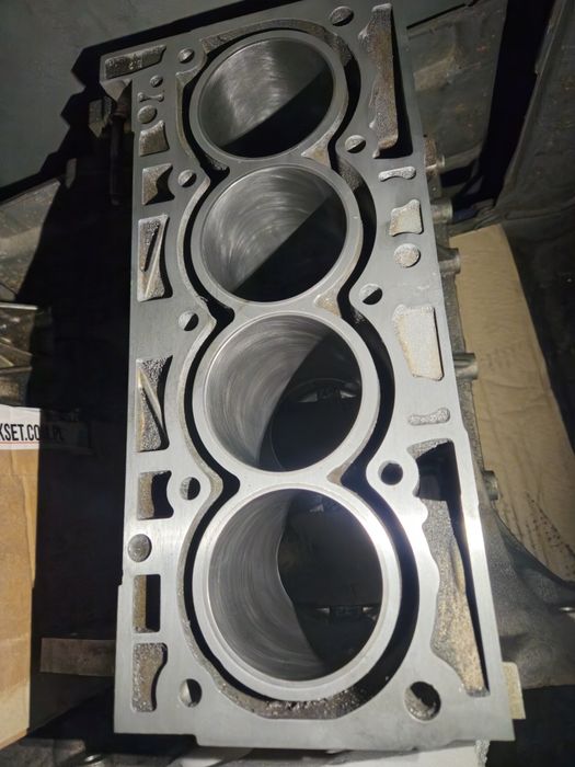 Blok 1.6 Ford Ecoboost poprawiony bez szczelin