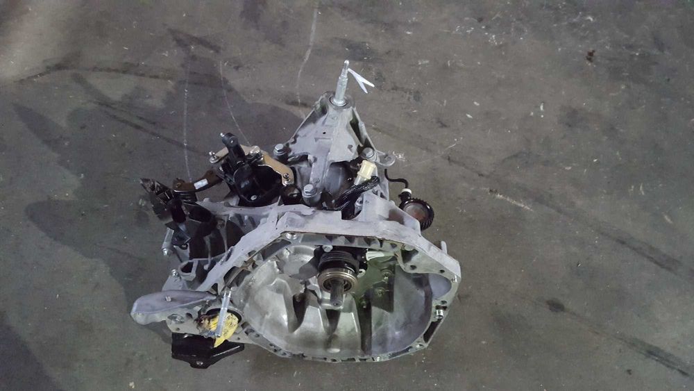 CAIXA DE VELOCIDADES RENAULT JR5 - 103/113/335/391/357/102/114/332/346