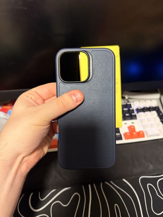 Etui do iPhone’a 16 Pro Max CYRILL