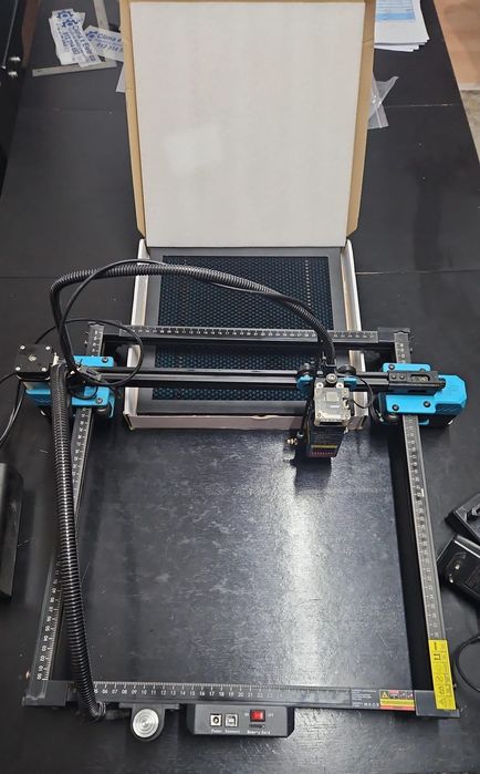 Máquina de corte e gravação  Twotree TTS-55 Pro 5W.