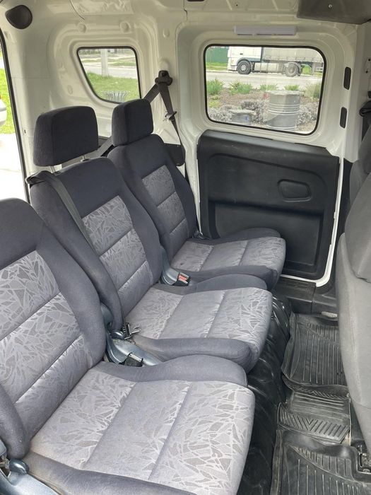 Авто Opel Combo 2012