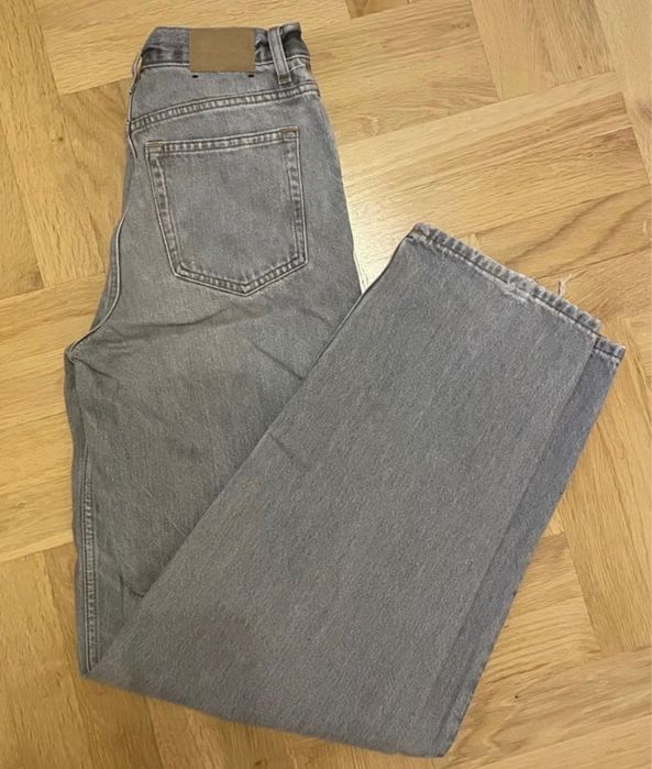 baggy jeans weekday