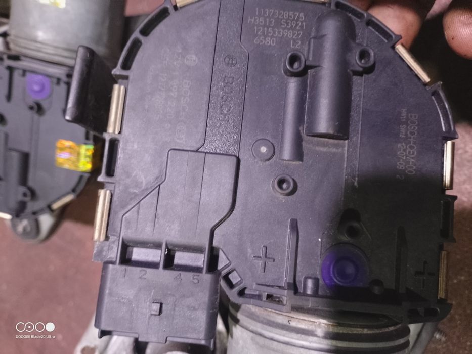 Motor de limpia vidrios Peugeot 508