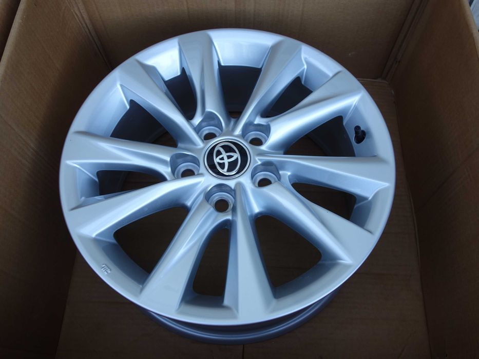 Nowe FELGI TOYOTA Corolla E21 LIFT YARIS CROSS CHR + Czujniki 16''