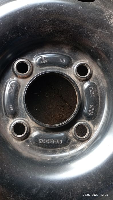 Миталеві диски, з машини Форд фюжин.