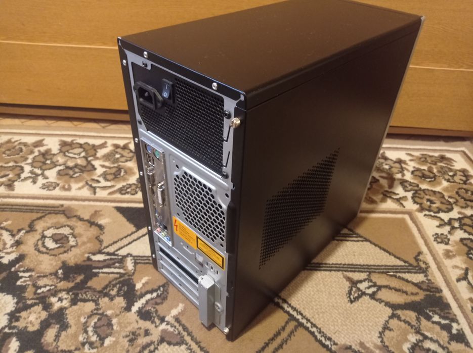 Komputer Ryzen iGPU DDR4 16GB SSD+HDD