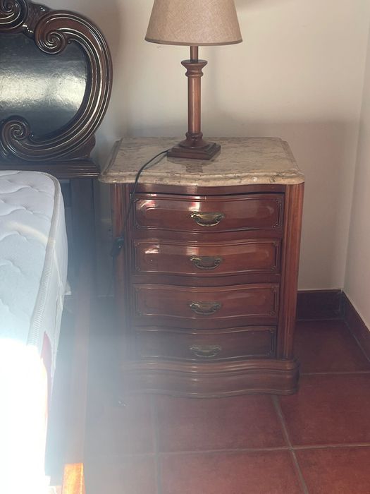 Quarto casal completo madeira maciça