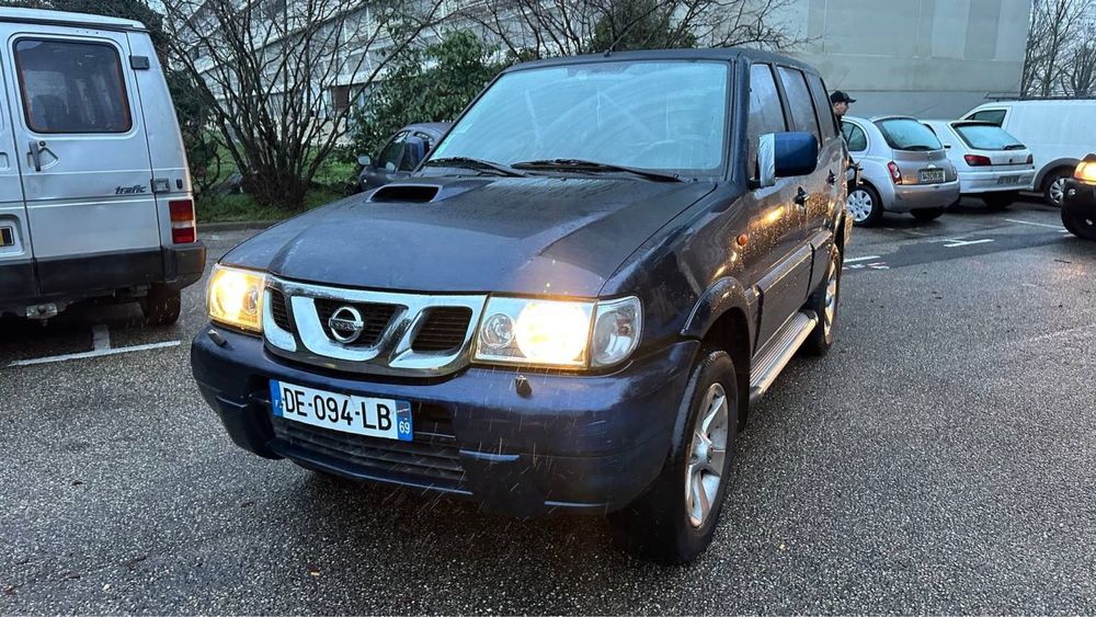 Разборка Nissan Terrano II  Ниссан Терано Нисан Терано 2.7д 3.0д 2.4б