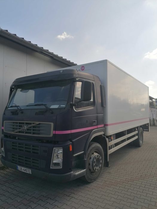 VOLVO FM9 4X2R 2005R 568926 KM