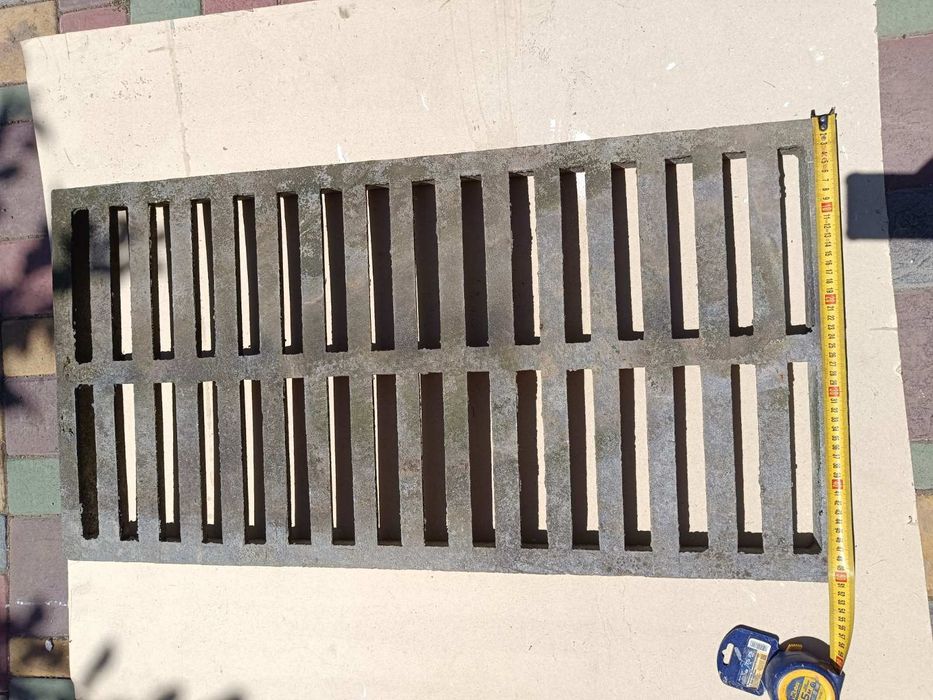 Решітки для стоку води