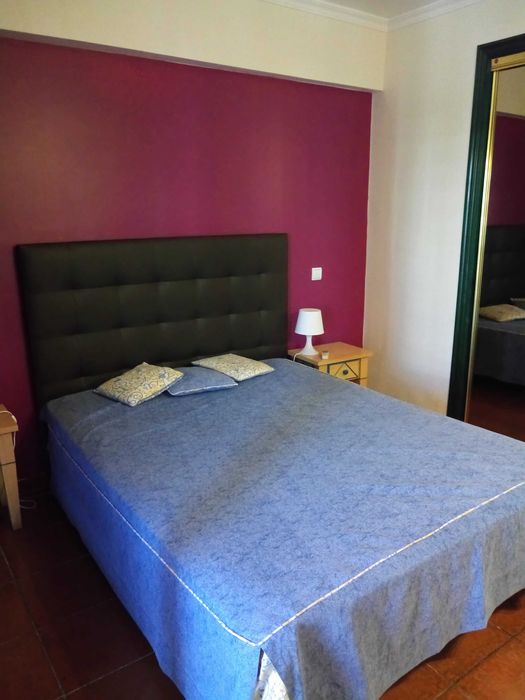 T2 C/Piscina, em zona nobre de Monte Gordo, abril e maio.