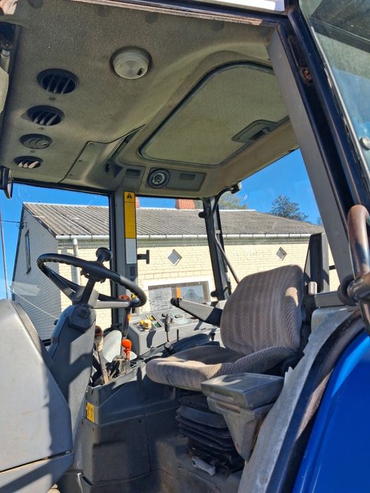 Ford 7740 New Holland