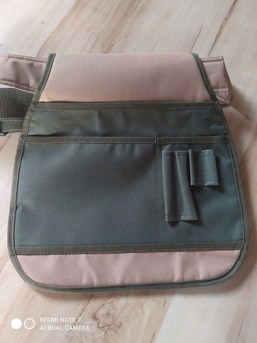 Pas ogrodniczy na narzędzia Esschert