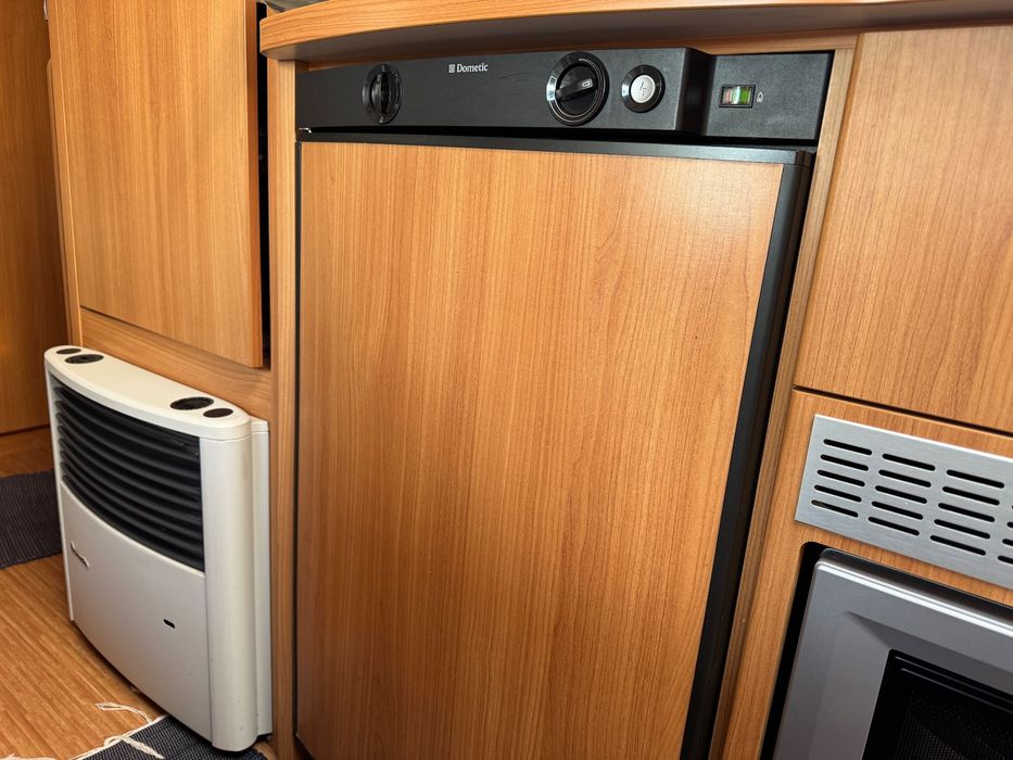 Caravana Knaus Sport 500 FDK 2013 - 3 Ambientes com Beliches