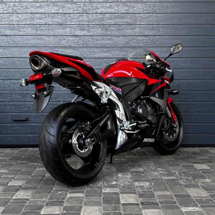Продам мотоцикл Honda CBR600RR (4748)