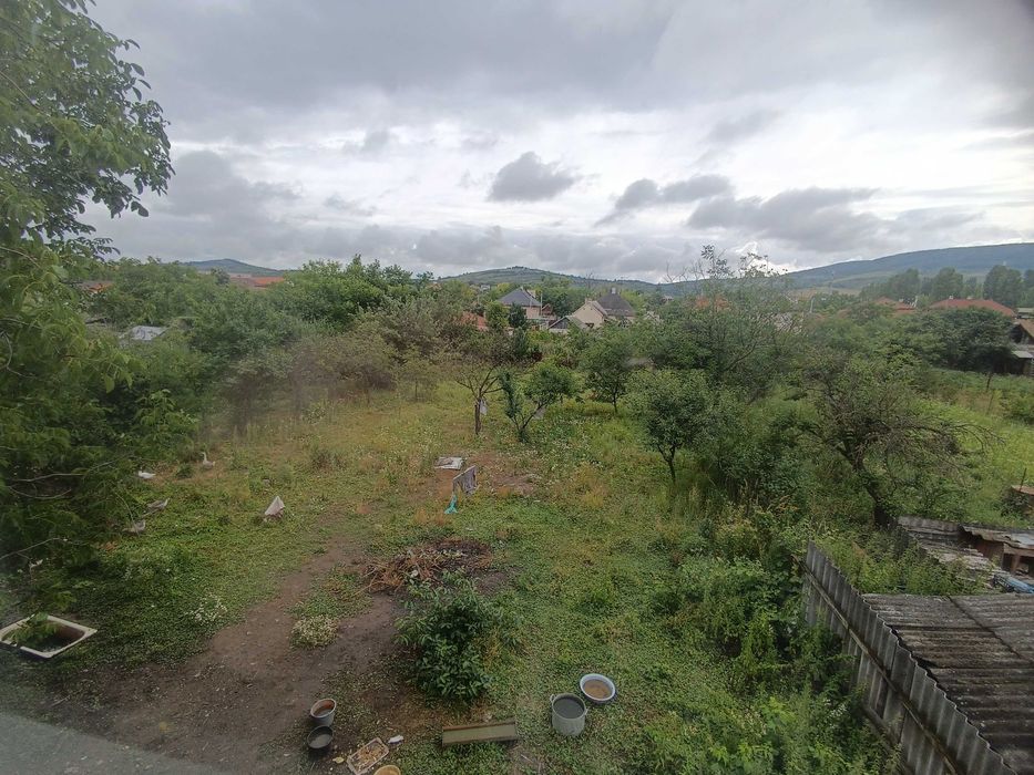 ВЕЛИКЕ БУДИНКОВОЛОДІННЯ (2 окремих будинки) 800 м від центру, 12 соток