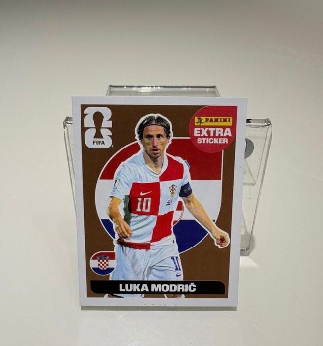 Luka Modric extra sticker gold